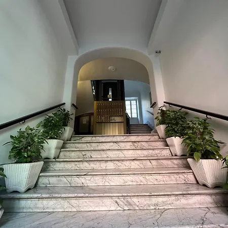 Casa Anna - Vatican & Metro Ottaviano Apartamento