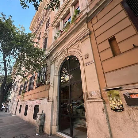 Casa Anna - Vatican & Metro Ottaviano Apartment *